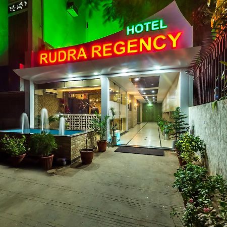 Hotel Rudra Regency Ahmedabad Extérieur photo