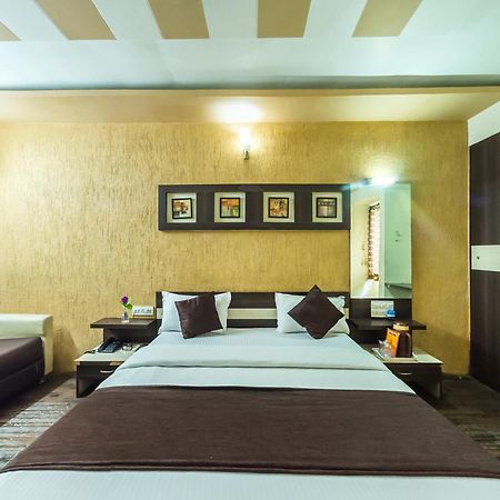 Hotel Rudra Regency Ahmedabad Extérieur photo