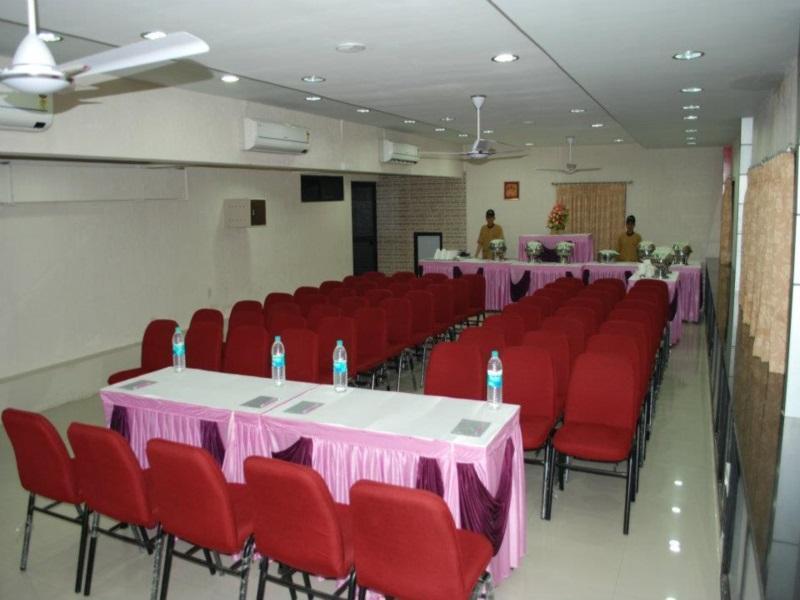 Hotel Rudra Regency Ahmedabad Extérieur photo